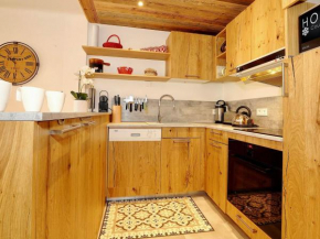 Charmant appart. au pied des pistes avec parking et WiFi à Courchevel - FR-1-575-35
